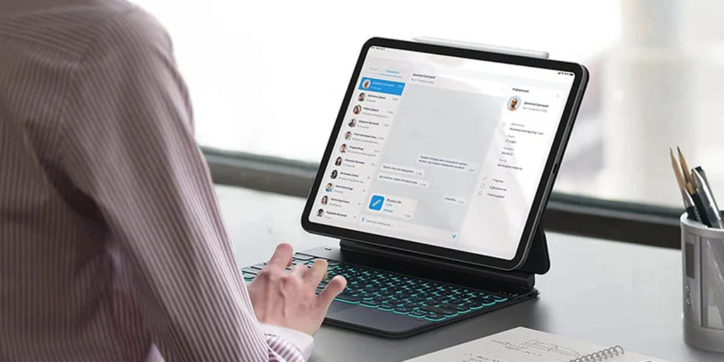 Experience Seamless Productivity with the Levitate Keyboard Case