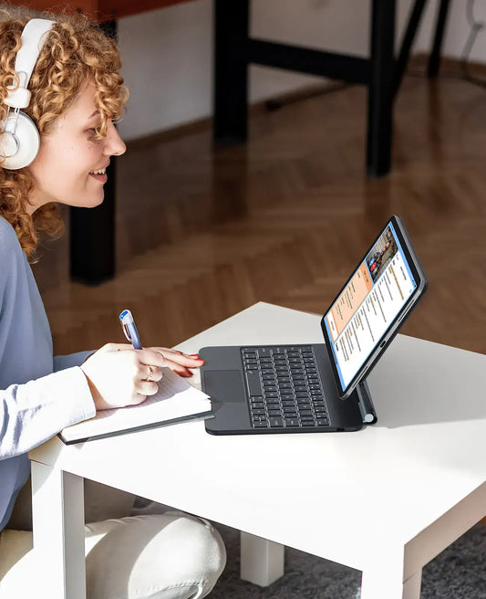 best floating ipad keyboard case