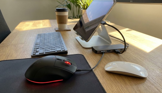 Wired vs Wireless Mouse for iPad: Which Is Better?